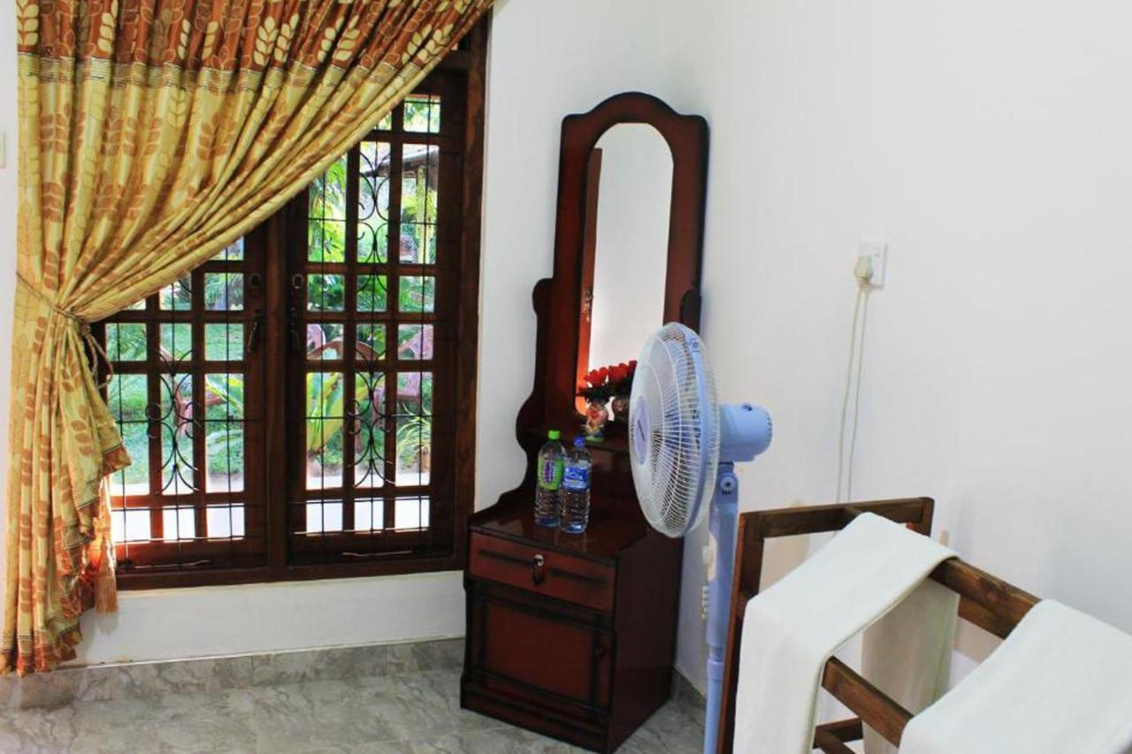 Keerthi Homestay Sigiriya Exterior foto
